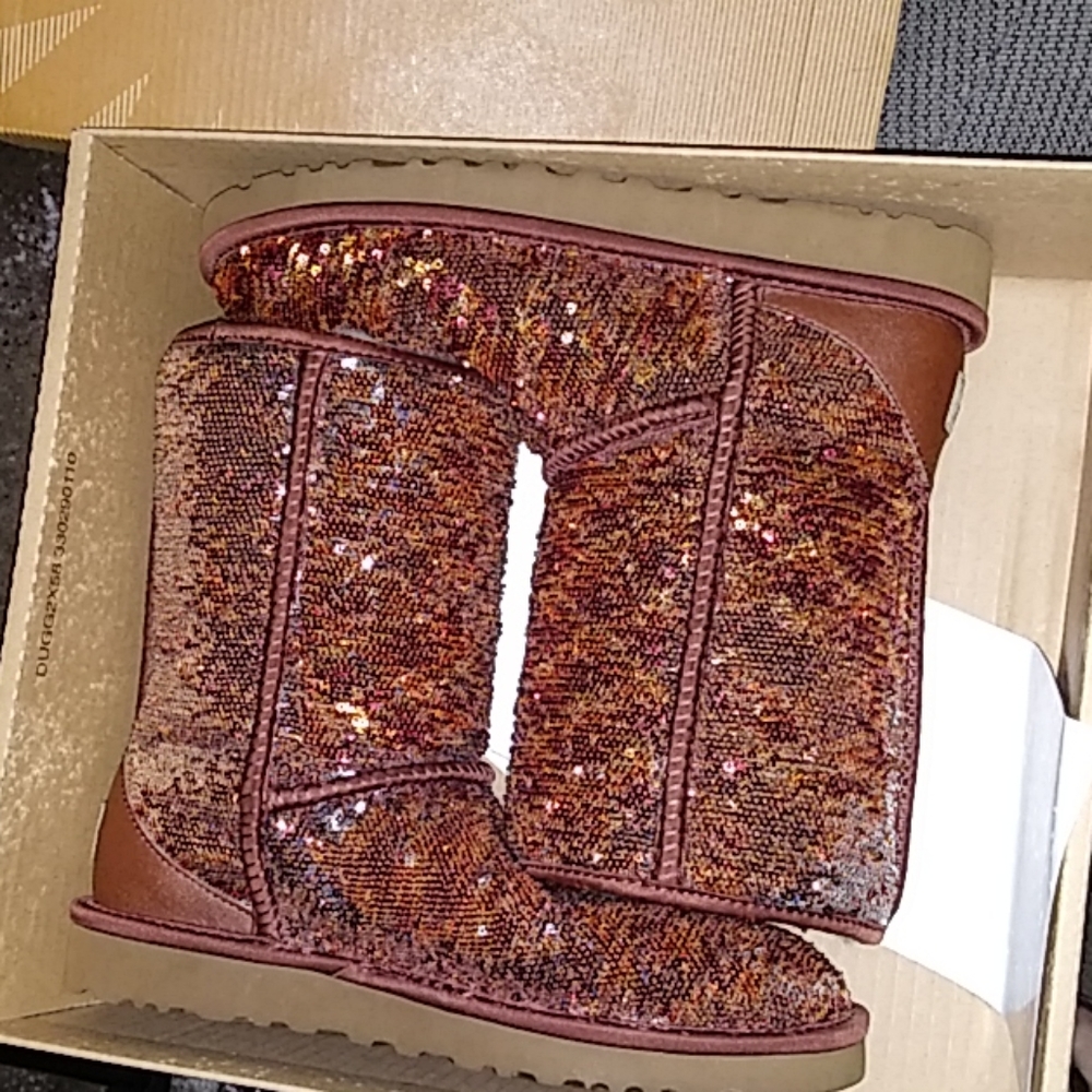 UGGs